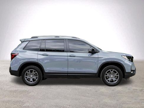 Used 2024 Honda Passport TrailSport image 10