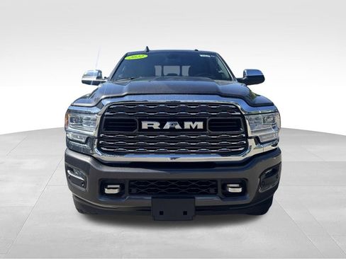Used 2022 RAM 2500 Limited w/ Body Color Bumper Group AWD/4WD image 3