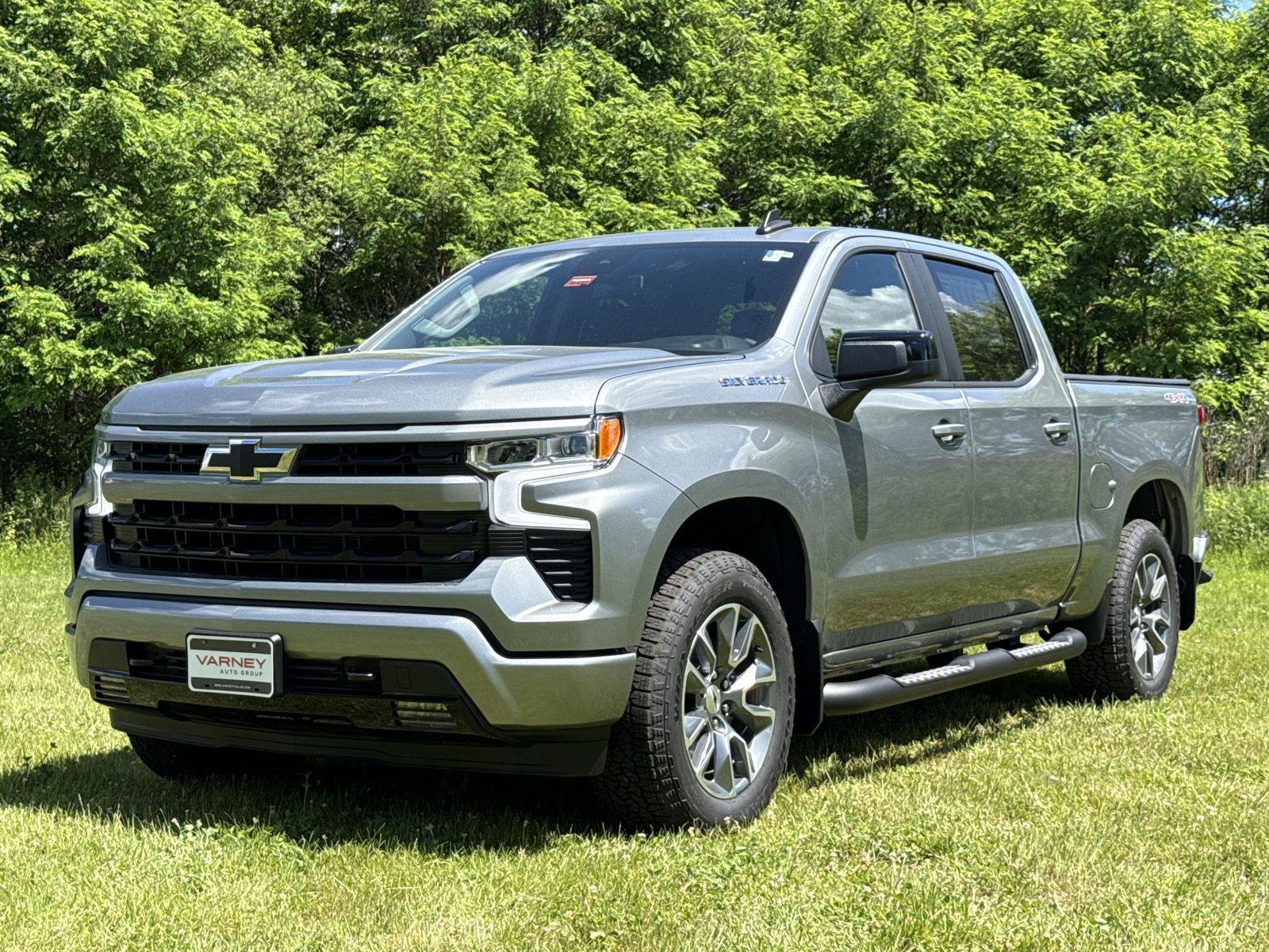 New 2026 Chevrolet Silverado 1500 RST AWD/4WD image 1