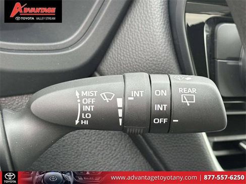 Certified 2025 Toyota Grand Highlander FWD image 28