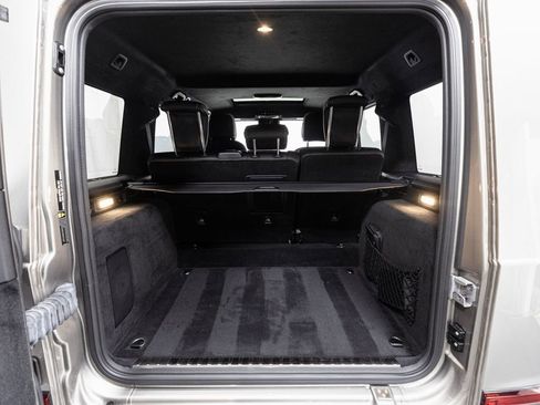 Used 2025 Mercedes-Benz G 550 image 34