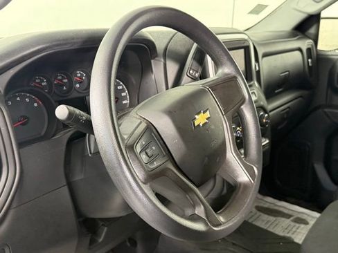 Used 2020 Chevrolet Silverado 1500 Custom w/ Custom Value Package AWD/4WD image 18