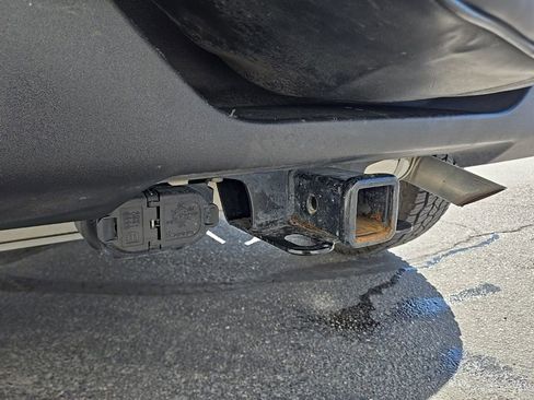 Used 2021 Jeep Wrangler Sport S image 48