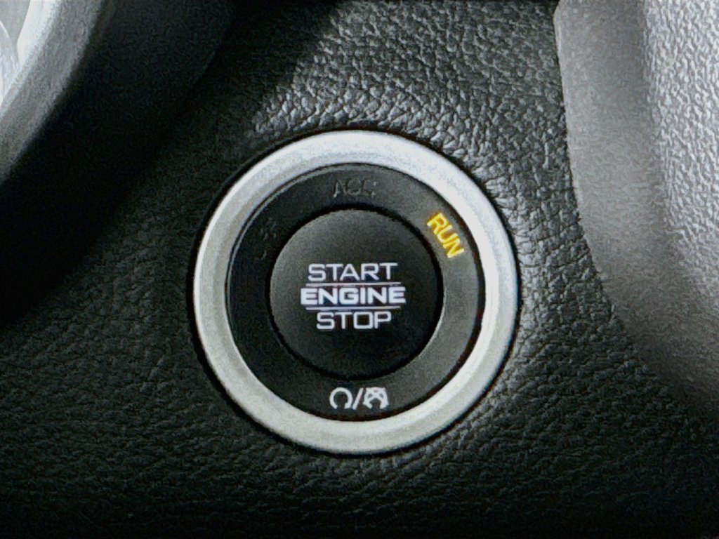 Used 2020 RAM 1500 Sport w/ Level 2 Equipment Goup w/2_L AWD/4WD image 28