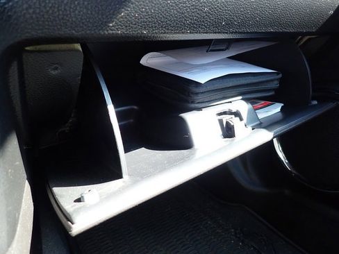 Used 2010 Ford Mustang GT Premium image 27