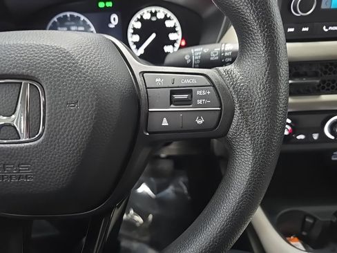 Certified 2025 Honda HR-V LX image 20