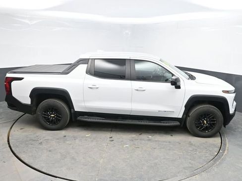 Used 2024 Chevrolet Silverado EV W/T image 33