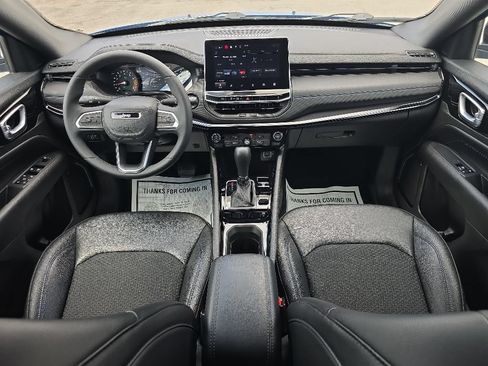 Certified 2026 Jeep Compass Latitude AWD/4WD image 20