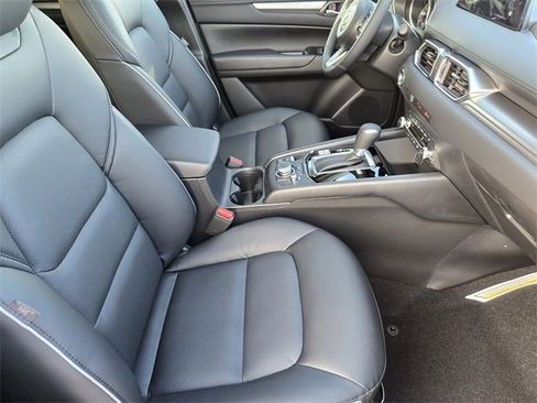 New 2025 MAZDA CX-5 AWD 2.5 S w/ Select Package image 10