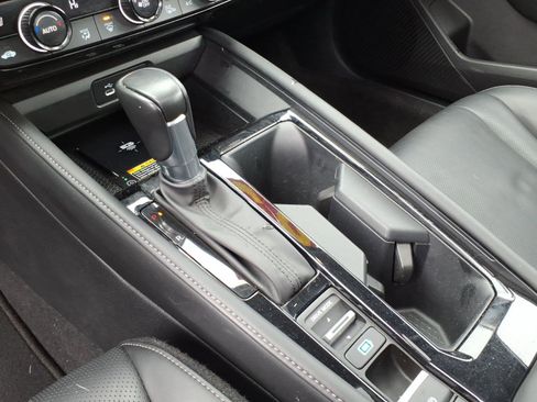 Used 2023 Honda Accord Touring image 21