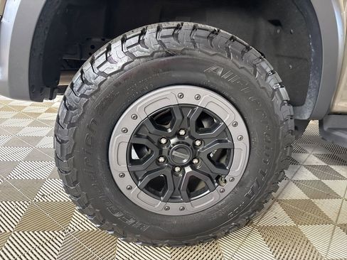 Used 2025 Ford Ranger Raptor AWD/4WD image 31