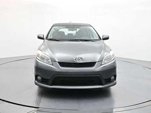 Used 2013 Toyota Matrix L image 2
