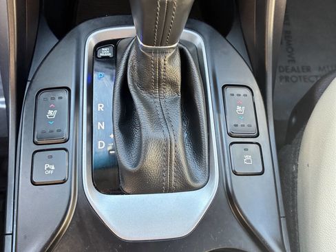 Used 2017 Hyundai Santa Fe Sport w/ 2.4L Tech Package 04 image 43