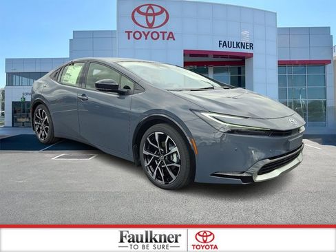 New 2026 Toyota Prius XSE image 1
