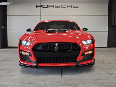 Used 2022 Ford Mustang Shelby GT500 w/ Technology Package image 25