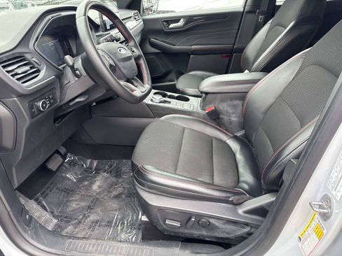 Used 2025 Ford Escape ST-Line Select AWD/4WD image 15