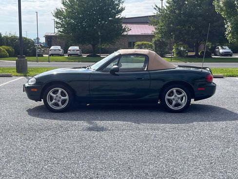 Used 1999 MAZDA MX-5 Miata RWD image 5