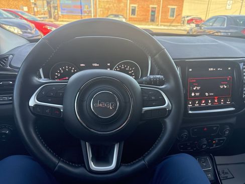 Used 2018 Jeep Compass Limited w/ Navigation Group image 34