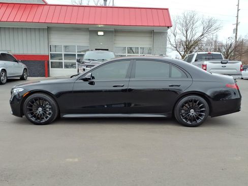 Used 2021 Mercedes-Benz S 580 4MATIC Sedan image 2