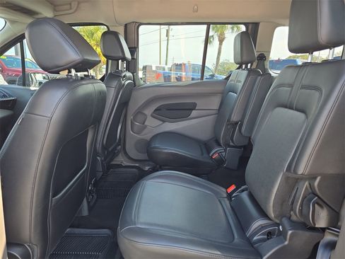 Used 2022 Ford Transit Connect XL image 12