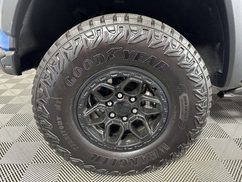 New 2025 Chevrolet Colorado ZR2 w/ ZR2 Bison Edition image 7