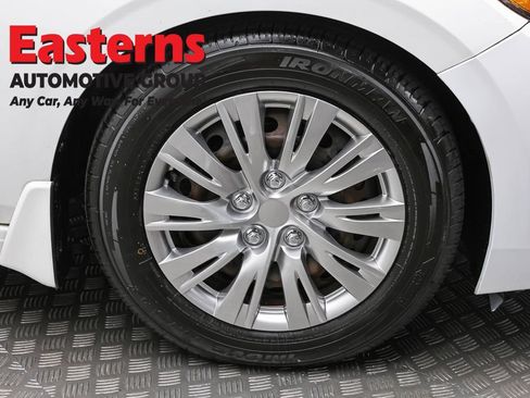 Used 2020 Nissan Sentra S FWD image 30