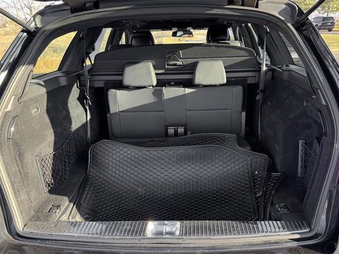 Used 2014 Mercedes-Benz E 350 4MATIC Wagon w/ Premium 1 Package image 9