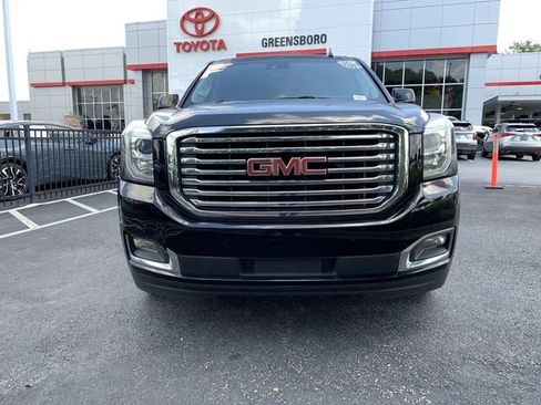 Used 2016 GMC Yukon XL SLT w/ Premium Edition AWD/4WD image 2