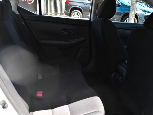 Used 2024 Nissan Sentra SV FWD image 36