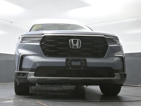 Used 2025 Honda Pilot Elite image 27