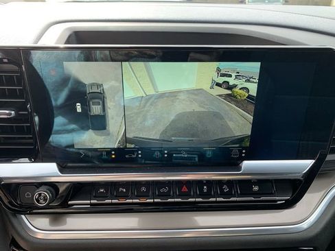 Certified 2022 Chevrolet Silverado 1500 High Country w/ LPO, Dark Essentials Package image 27