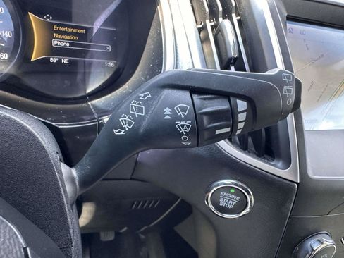Used 2020 Ford Edge SEL w/ Convenience Package AWD/4WD image 19