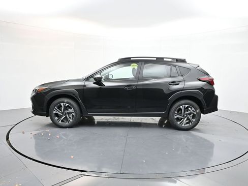 Used 2026 Subaru Crosstrek 2.0i Premium image 4