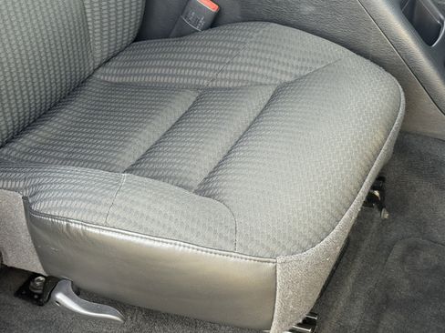 Used 2003 Dodge Durango Sport image 22