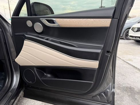 Used 2022 Genesis GV80 3.5T w/ Advanced Package 06 image 25