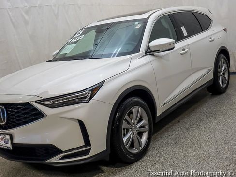 Used 2025 Acura MDX SH-AWD image 4