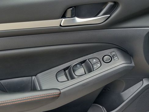 New 2026 Nissan Altima 2.5 SR FWD image 22
