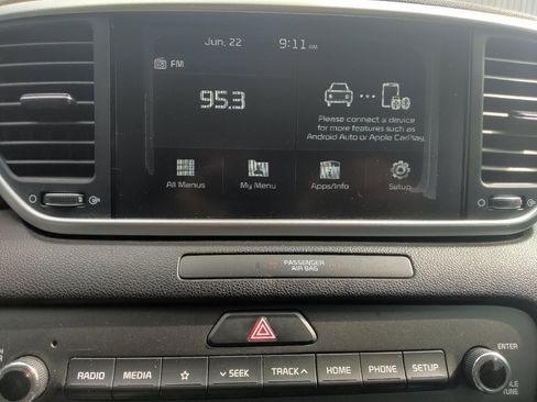 Used 2021 Kia Sportage LX AWD/4WD image 25