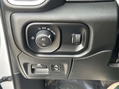 Used 2022 RAM 1500 Big Horn image 26