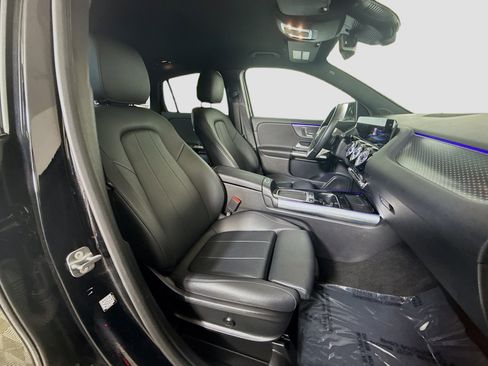 Used 2025 Mercedes-Benz GLA 250 image 29