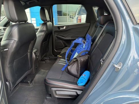 Used 2025 Ford Escape ST-Line image 15