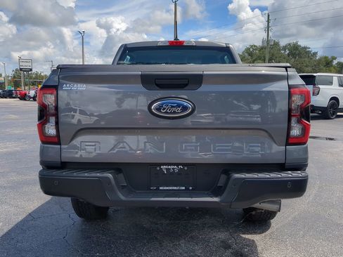 Used 2024 Ford Ranger XL image 5