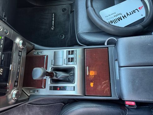 Used 2015 Lexus GX 460 image 15