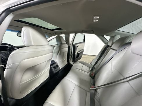 Used 2017 Toyota Avalon Touring FWD image 15