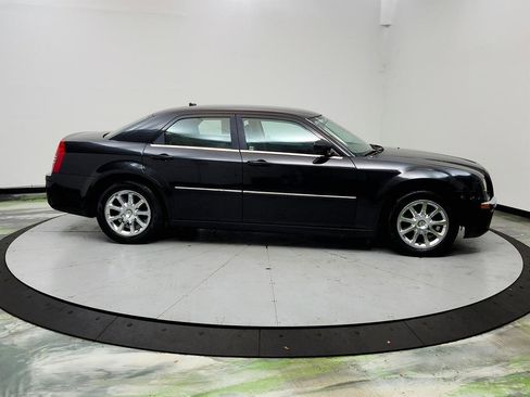 Used 2008 Chrysler 300 Limited RWD image 4