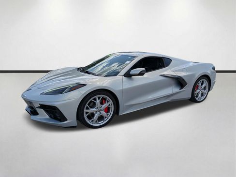 Used 2022 Chevrolet Corvette Stingray Premium Cpe w/ Engine Appearance Package RWD image 8