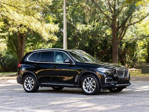 Used 2023 BMW X5 sDrive40i RWD image 7
