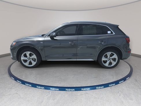 Used 2023 Audi Q5 2.0T Premium Plus w/ Premium Plus Package AWD/4WD image 9