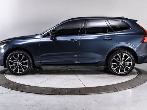 Used 2024 Volvo XC60 B5 Plus AWD/4WD image 3
