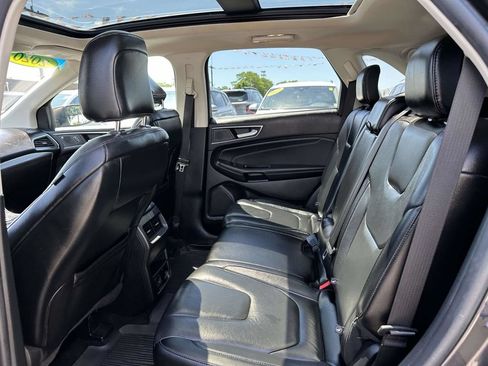 Used 2020 Ford Edge Titanium AWD/4WD image 10